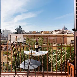 Lovely With Balcony Appartamento