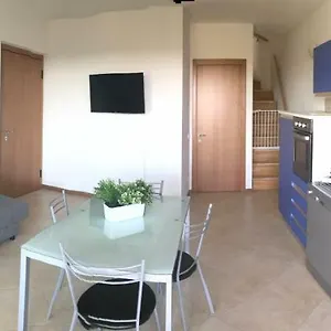 Casa Alessandro Con Piscina Di Garda Appartamento